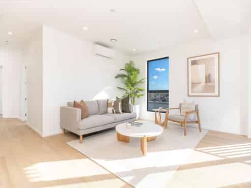 706/2B Te Ara Taurapa, Point Chevalier