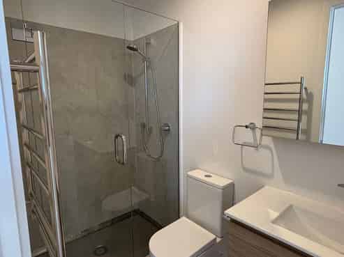 706/2B Te Ara Taurapa, Point Chevalier