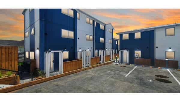 8/42 Kaikoura Street, Henderson