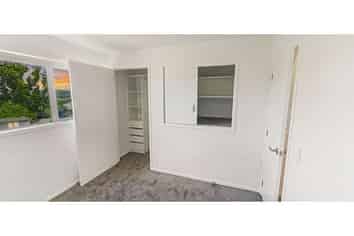 8/42 Kaikoura Street, Henderson