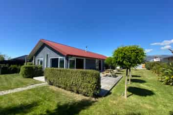 13 Willoughby Place, Clyde