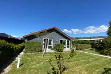 13 Willoughby Place, Clyde