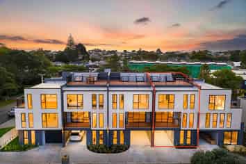 90E Kings Road, Panmure