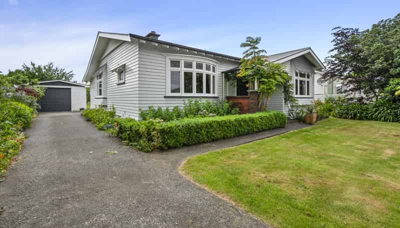 31 Hereford Street, West End