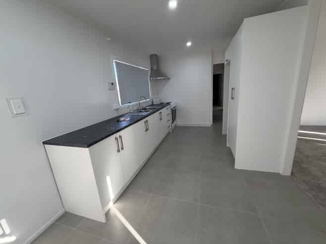 102 Finlayson Avenue, Clendon Park