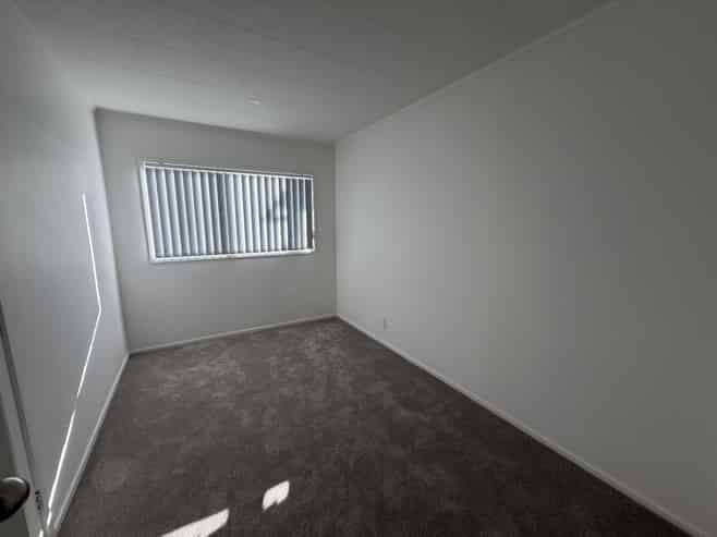 102 Finlayson Avenue, Clendon Park