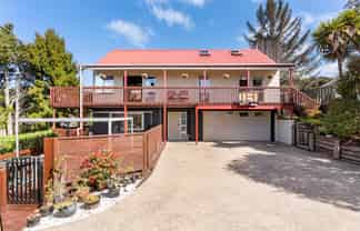 14 Longfellow Parade, Glen Eden