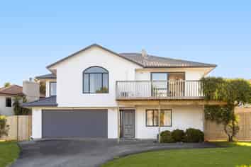 7 Rivervale Grove, Stanmore Bay