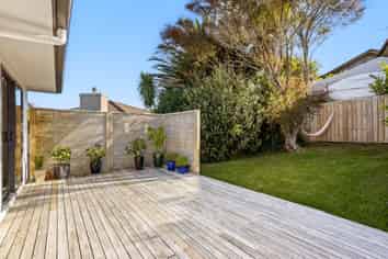 7 Rivervale Grove, Stanmore Bay