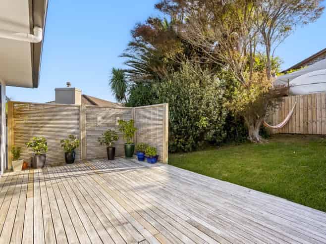 7 Rivervale Grove, Stanmore Bay