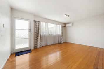 3/45A Titirangi Road, New Lynn