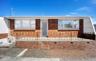 3/45A Titirangi Road, New Lynn