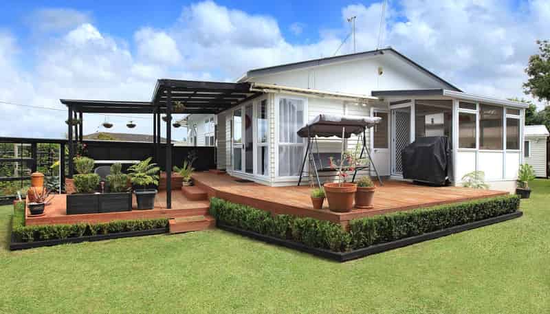 46 Makora Road, Massey