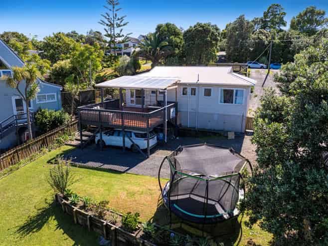 245 Vipond Road, Stanmore Bay