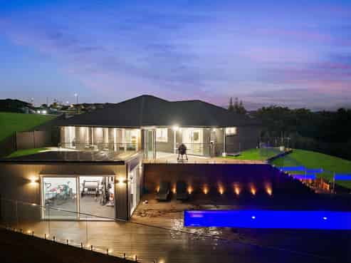 17 CALDER CRESCENT, Pokeno