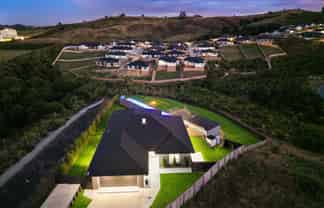 17 CALDER CRESCENT, Pokeno