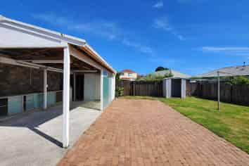 15 Tua Place, Favona