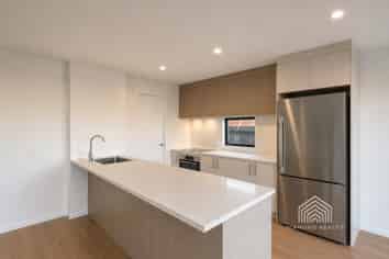1-5/41 Newmark Street, Bishopdale