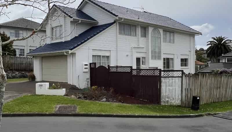 8 Covina Place, Somerville