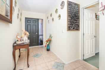 5 Palm Grove Drive, Western Heights