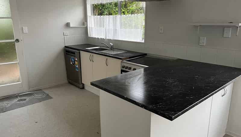 4A Florio Terrace, Tawa