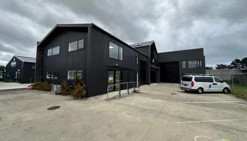  27 Riverbank Road, Otaki