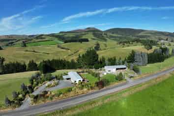 153 Romahapa Road, Balclutha