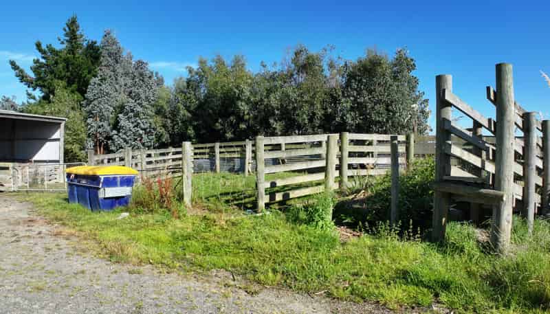 153 Romahapa Road, Balclutha
