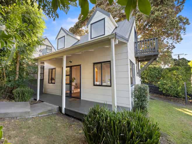 1/60 Disraeli Street, Mount Eden