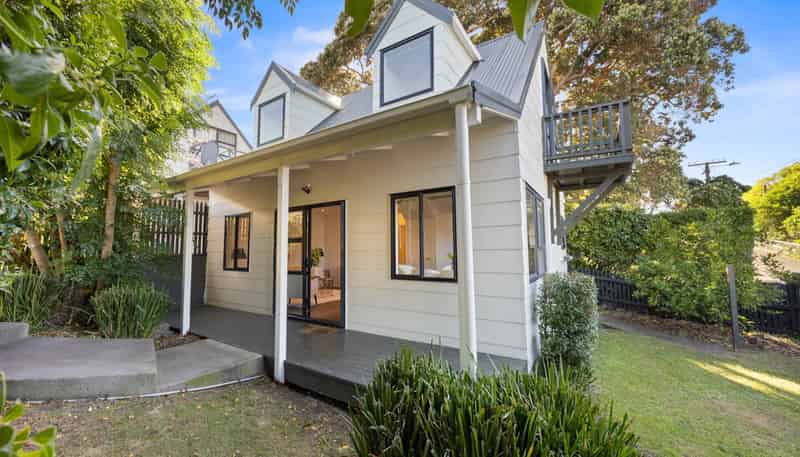 1/60 Disraeli Street, Mount Eden