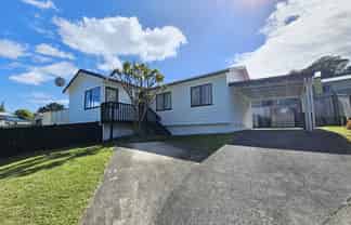 21 Rose Street, Ranui Heights