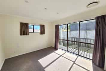 21 Rose Street, Ranui Heights