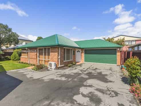11 Delph Street, Avonhead