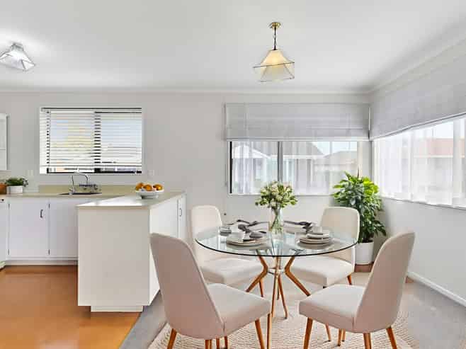 9 Enderley Lane, Enderley