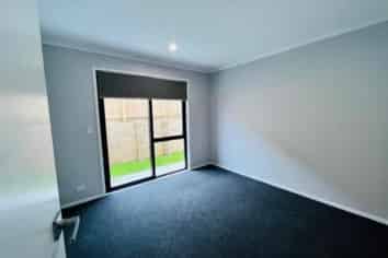 55 Leathem Crescent, Pokeno