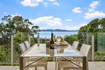 36 Little Compton Mews, Snells Beach