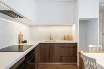 1/219 Lake Road, Northcote