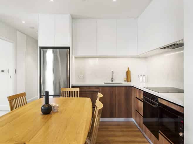 1/219 Lake Road, Northcote