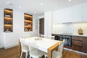 1/219 Lake Road, Northcote