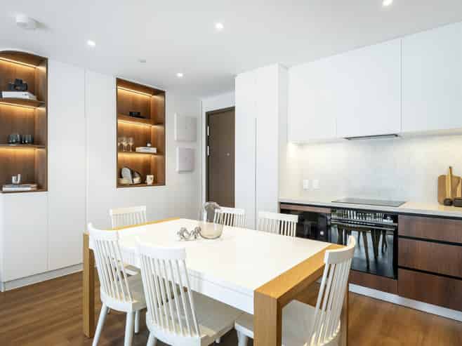 1/219 Lake Road, Northcote