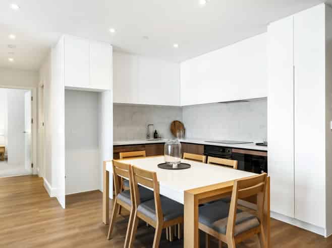 1/219 Lake Road, Northcote