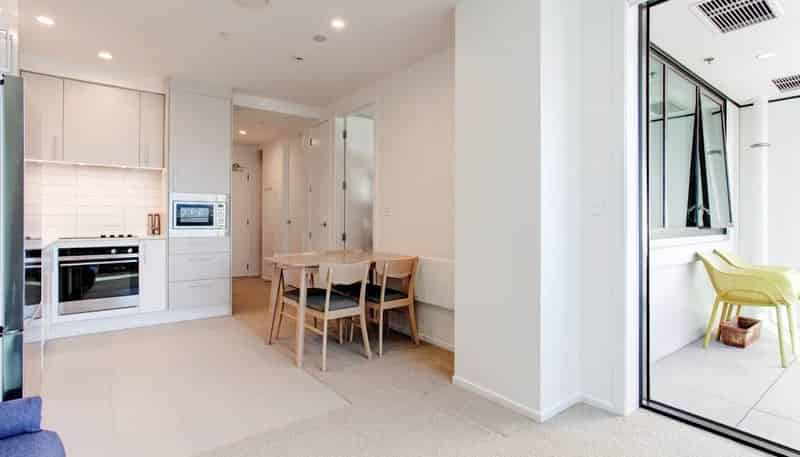 707/6 Waikumete Road, Glen Eden