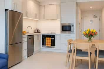 707/6 Waikumete Road, Glen Eden