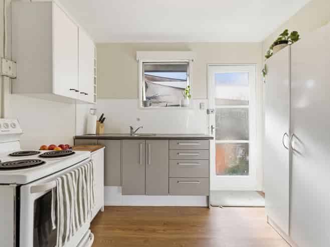 2/15 Phoenix Place, Papatoetoe