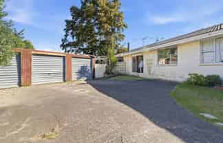 2/15 Phoenix Place, Papatoetoe