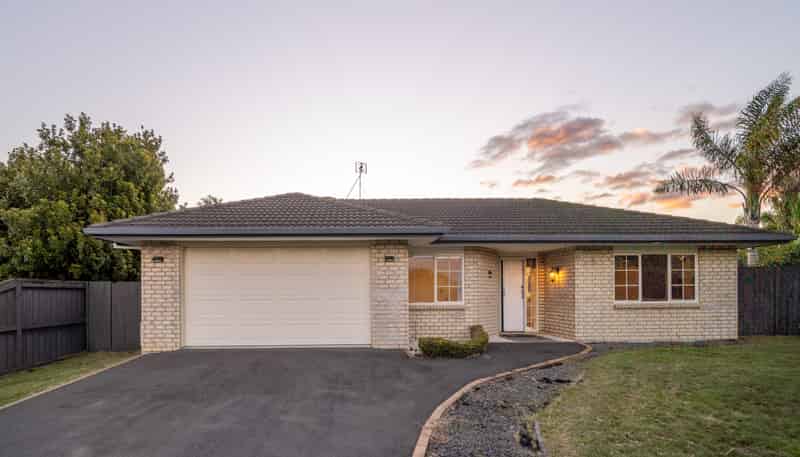 4 Gracefield Place, Huntington