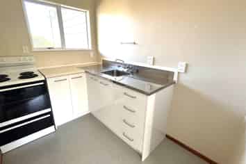 2/14 Old Onerahi Road, Onerahi