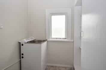 2/144 High Street North , Carterton