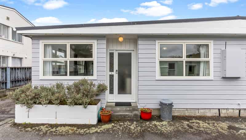 1/28 Rotoiti Street, Johnsonville