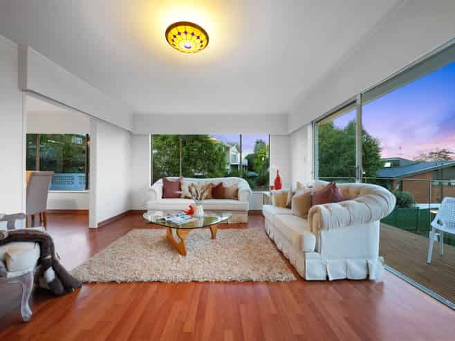 9 Nui Mana Place, Te Atatu South